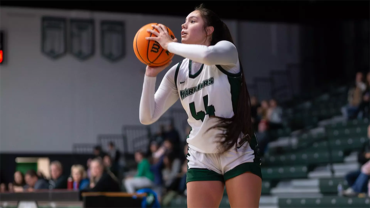 Margie Stevens (Oneida) Led Wisconsin Lutheran with 16 Points as Warriors fall to Washington University-St. Louis