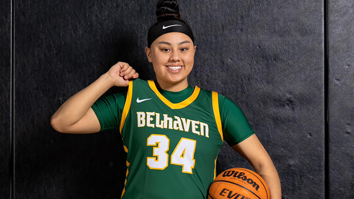 Veronica Williams (Mississippi Choctaw) led Belhaven University with 25 points in 100-80 Win over Sewanee