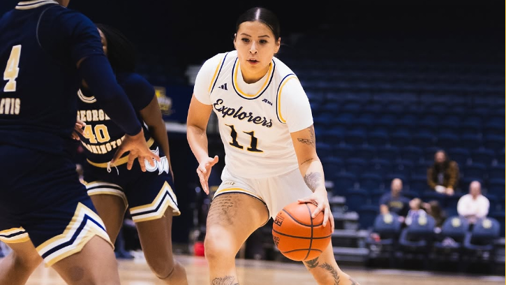 Ivy Fox (Hidatsa) Added 10 Points for La Salle University in 65-54 Loss to GWU