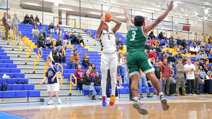 Tru Allen (Nez Perce/Umatilla) led Fort Lewis College with 22 points as Skyhawks Fall to 90-89 to Regis