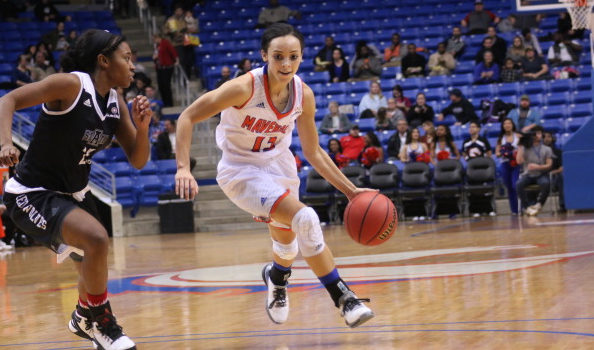 LaShanda Green (Choctaw) Scores 16 Points for UTA Mavs in 74-45 Win ...