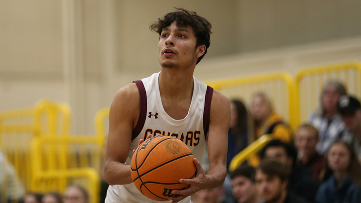 Brian LaRoche, Jr. (Lower Brule Sioux) Added 14 Points for Minnesota Morris in Win over Martin Luther College