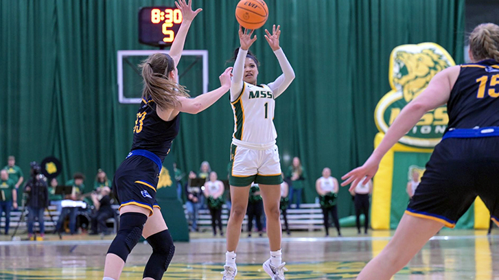 Kryslyn Jones (Seminole/Creek) Led Missouri Southern with 14 Points in Win over Nebraska-Kearney