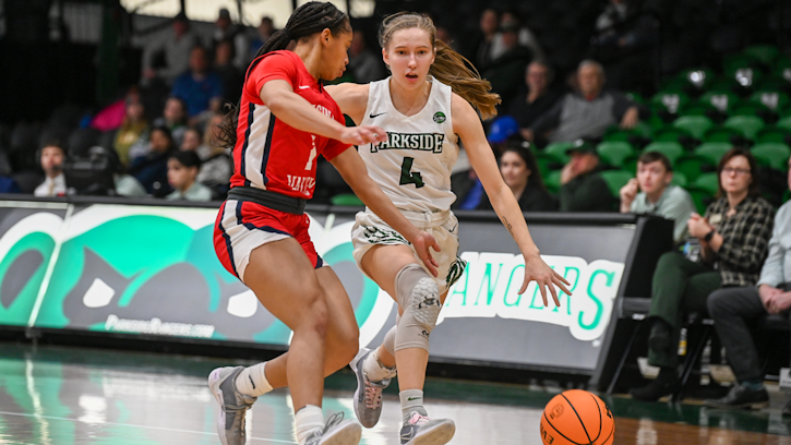 Sheridan Flauger (Oneida) scored 20 points and pulled down 10 rebounds to secure her first career double double for UW-Parkside