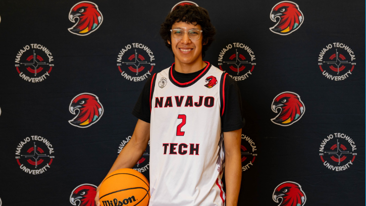 Jaden Redhousen(Navajo) Commits to Navajo Tech University Men’s Basketball Team