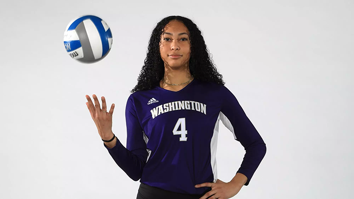 Emoni Bush (Wei Wai Kum First Nation) had 14 Kills for Washington Who Fall to No. 11 Oregon