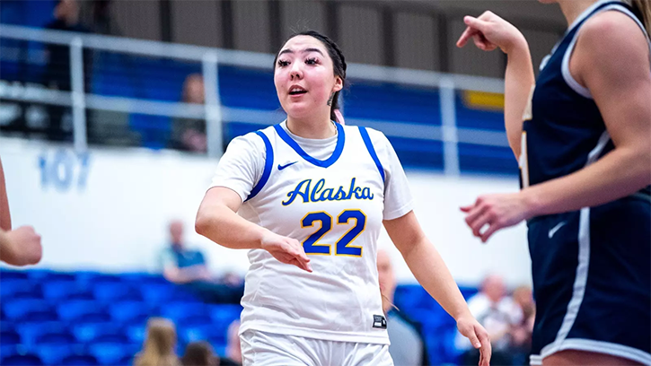 Destiny Reimers (Yup’ik/Den’ina} Finished with 20 points and 10 rebounds for the University of Alaska Fairbanks