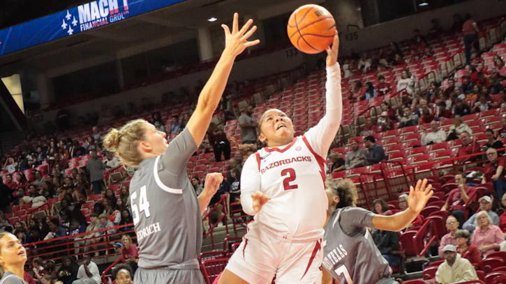 Kiki Smith (Comanche) Scores 16 Points for Arkansas who Knock Off Little Rock-Arkansas in OT